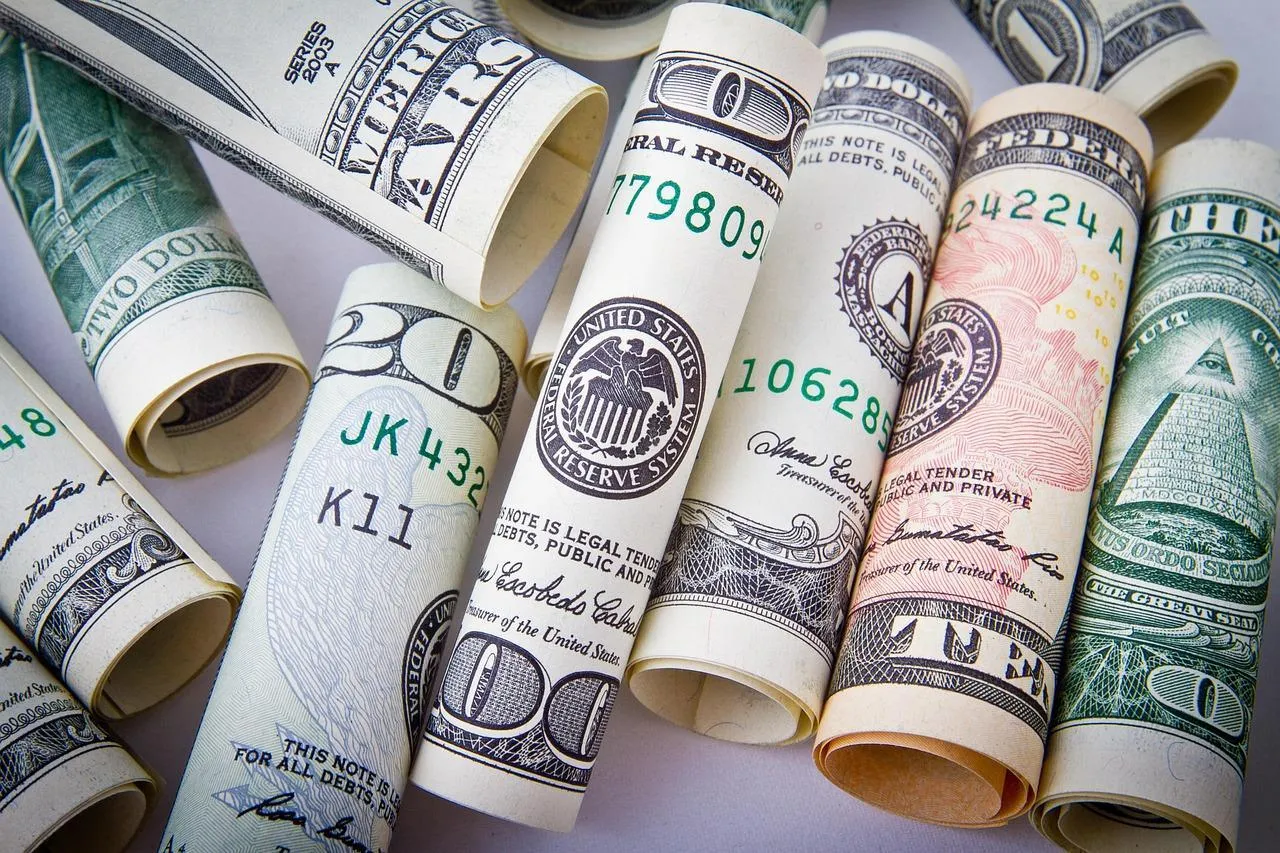 Fed, Powell apre al taglio dei tassi e presenta il nuovo framework