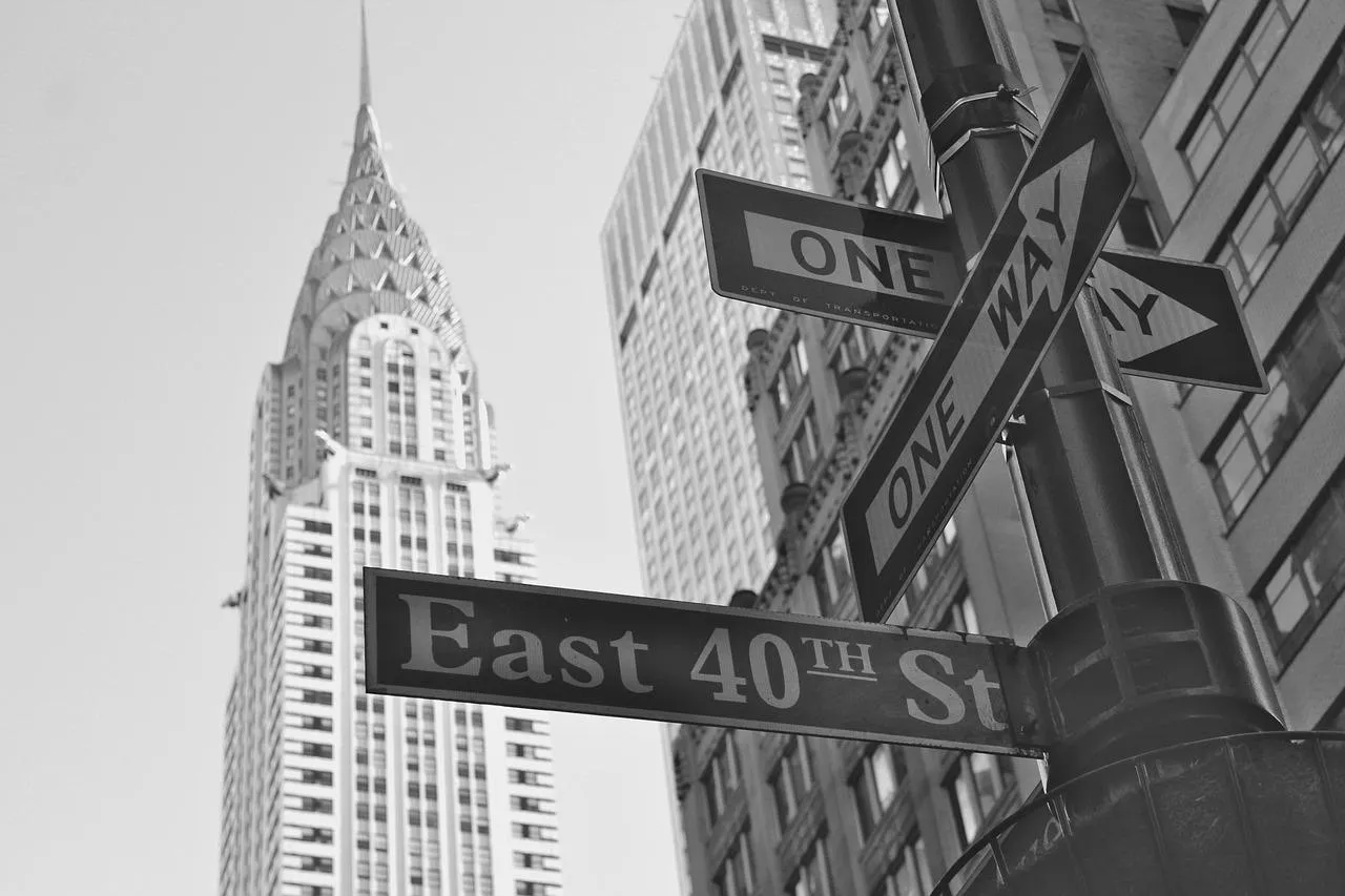 Borse globali sotto pressione tra escalation in Medio Oriente e attesa per la Fed