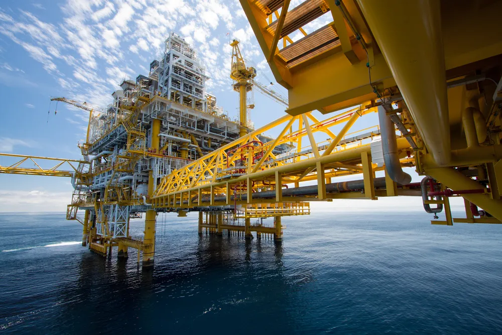 Petrolio: Goldman Sachs prevede rischi di fornitura nel breve periodo