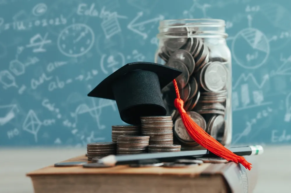 Il rapporto prezzo ed utile: metti a confronto le possibilità di investimento attraverso strumenti matematici