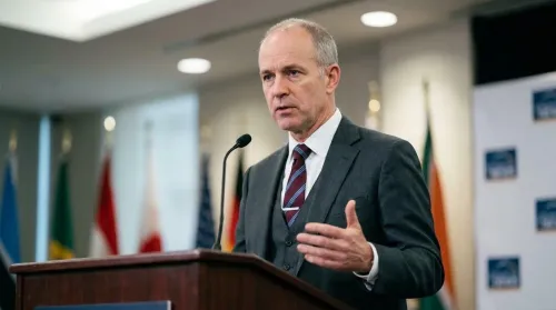 Warsh finirà per essere più hawkish di Powell? Lo stallo in Medio Oriente alimenta i timori sull’inflazione